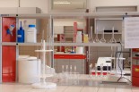 Laboratoře